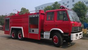 東風(fēng)雙橋水罐消防車圖片