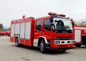 五十鈴6噸泡沫消防車(chē)圖片